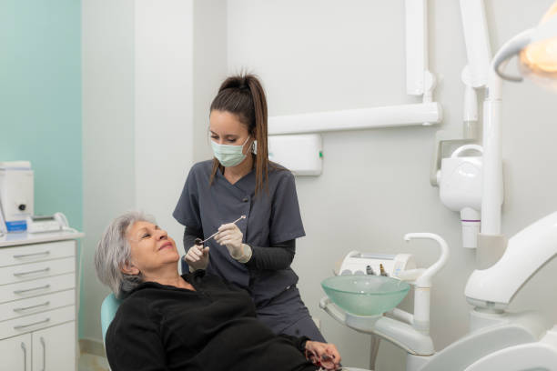 Best Broken or Cracked Tooth Emergency Dentist in Wildwood Lake, TN